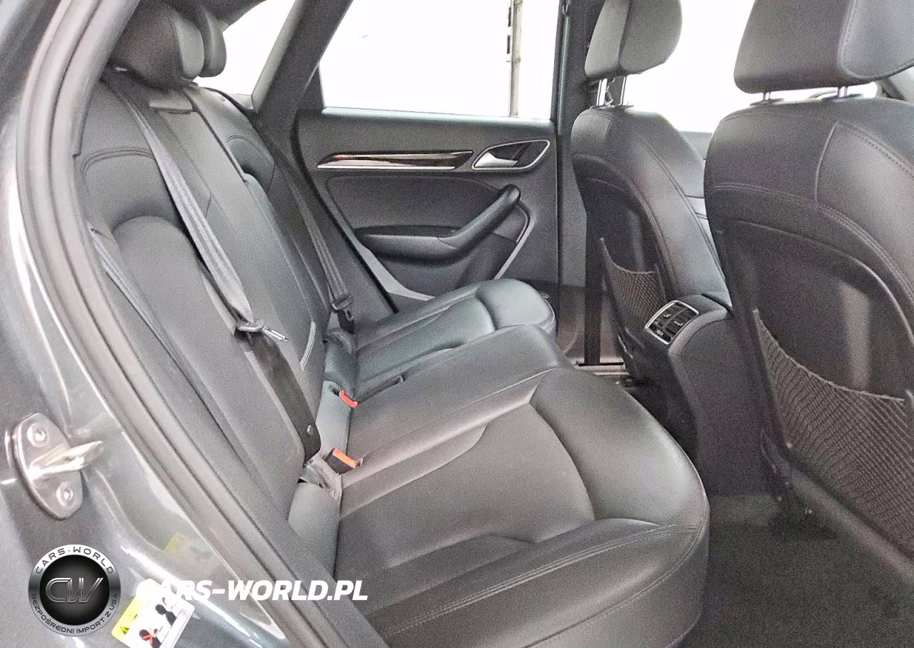 2018 Audi Q3 Premium Plus VIN:WA1JCCFS1JR014017 - 11