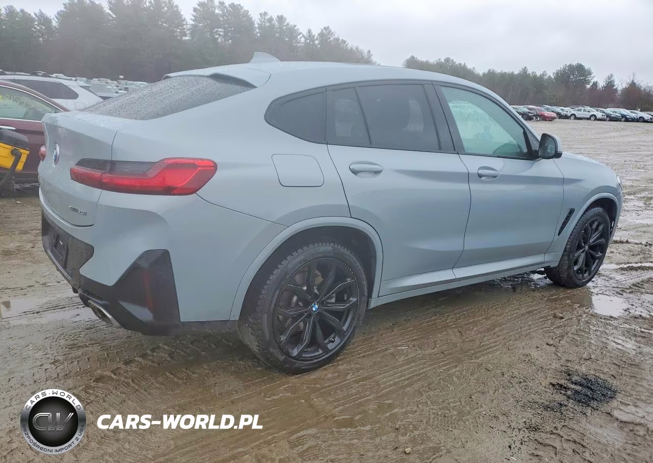 2022 BMW X4 xDrive30I VIN:5UX33DT01N9L26057 - 3