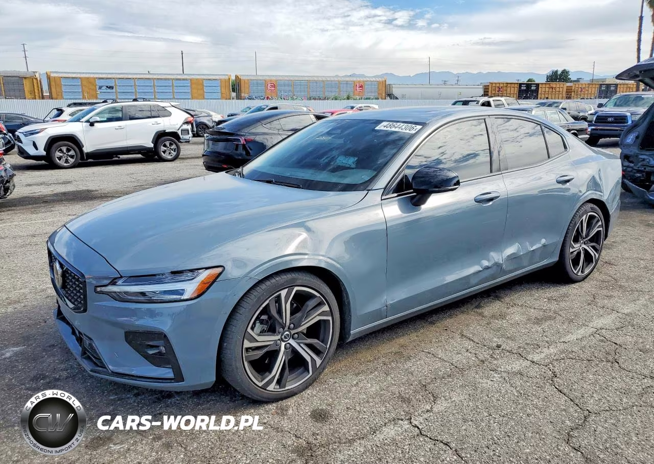 2024 Volvo S60 Core