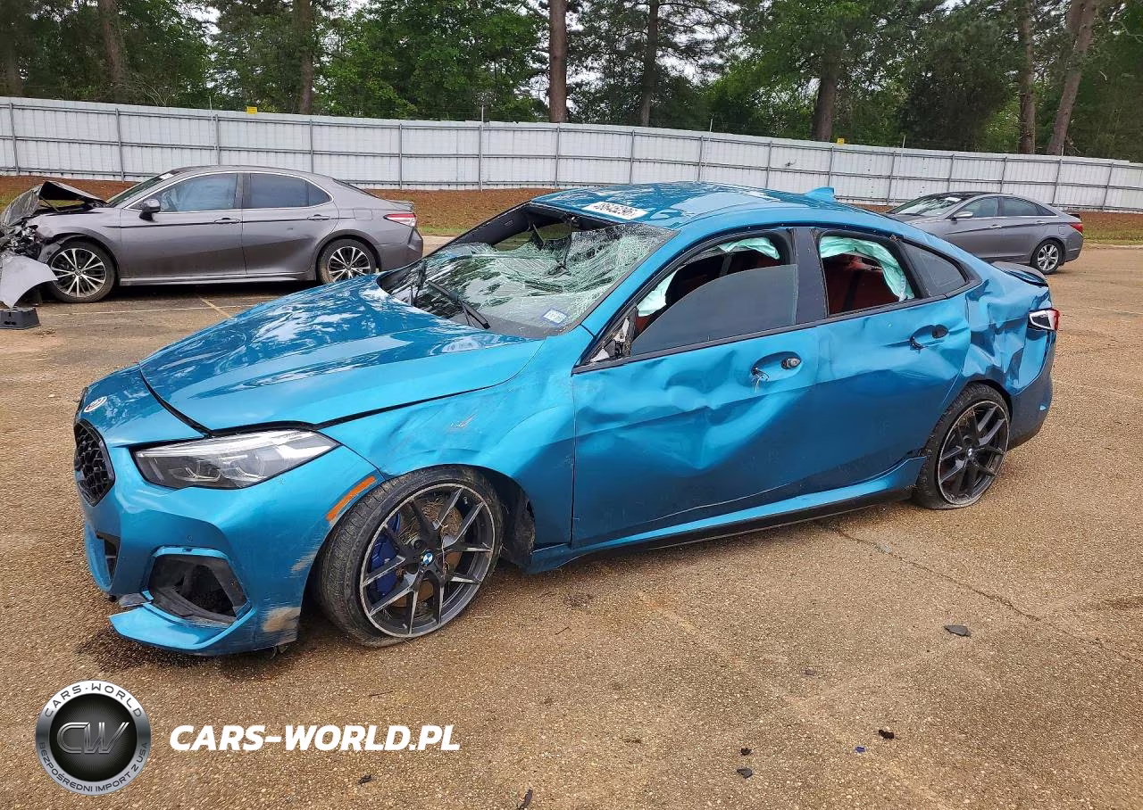 2022 BMW M235Xi