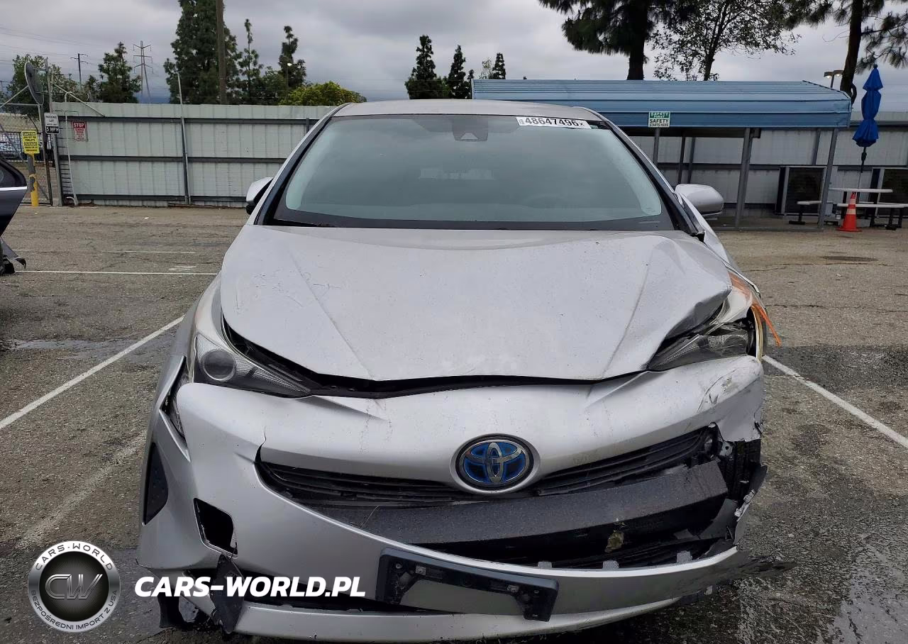 2017 Toyota Prius Two VIN:JTDKBRFU8H3552096 - 5
