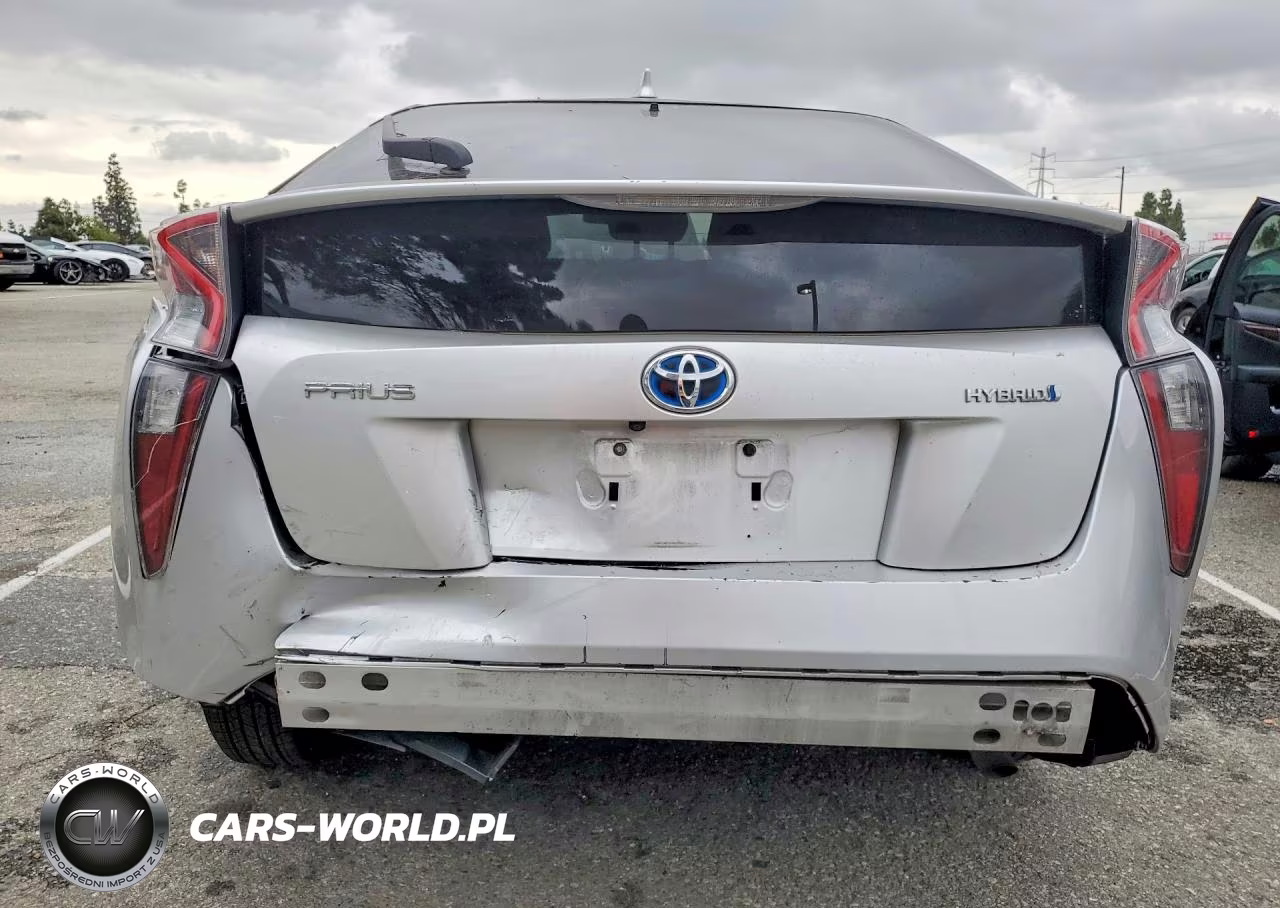 2017 Toyota Prius Two VIN:JTDKBRFU8H3552096 - 6