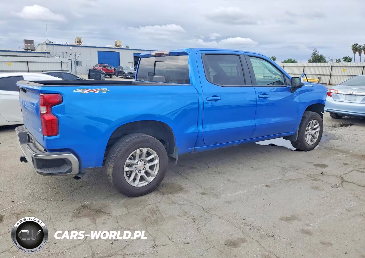 2025 Chevrolet Silverado K1500 Lt VIN:1GCUKDEDXSZ187552 - 3