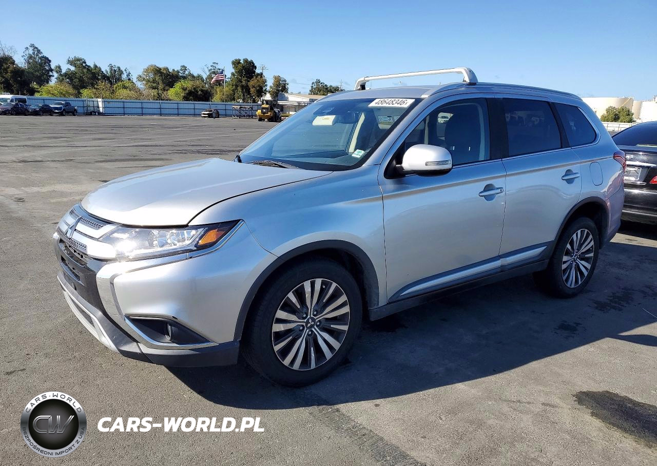 2020 Mitsubishi Outlander Se