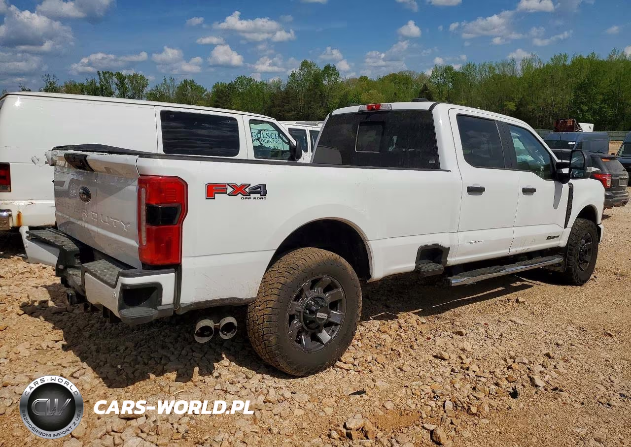 2024 Ford F350 Super Duty VIN:1FT8W3BT7REE20588 - 3