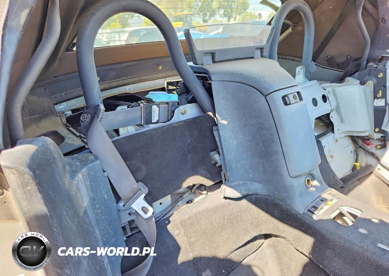 2005 Honda S2000 VIN:JHMAP214X5S001857 - 10
