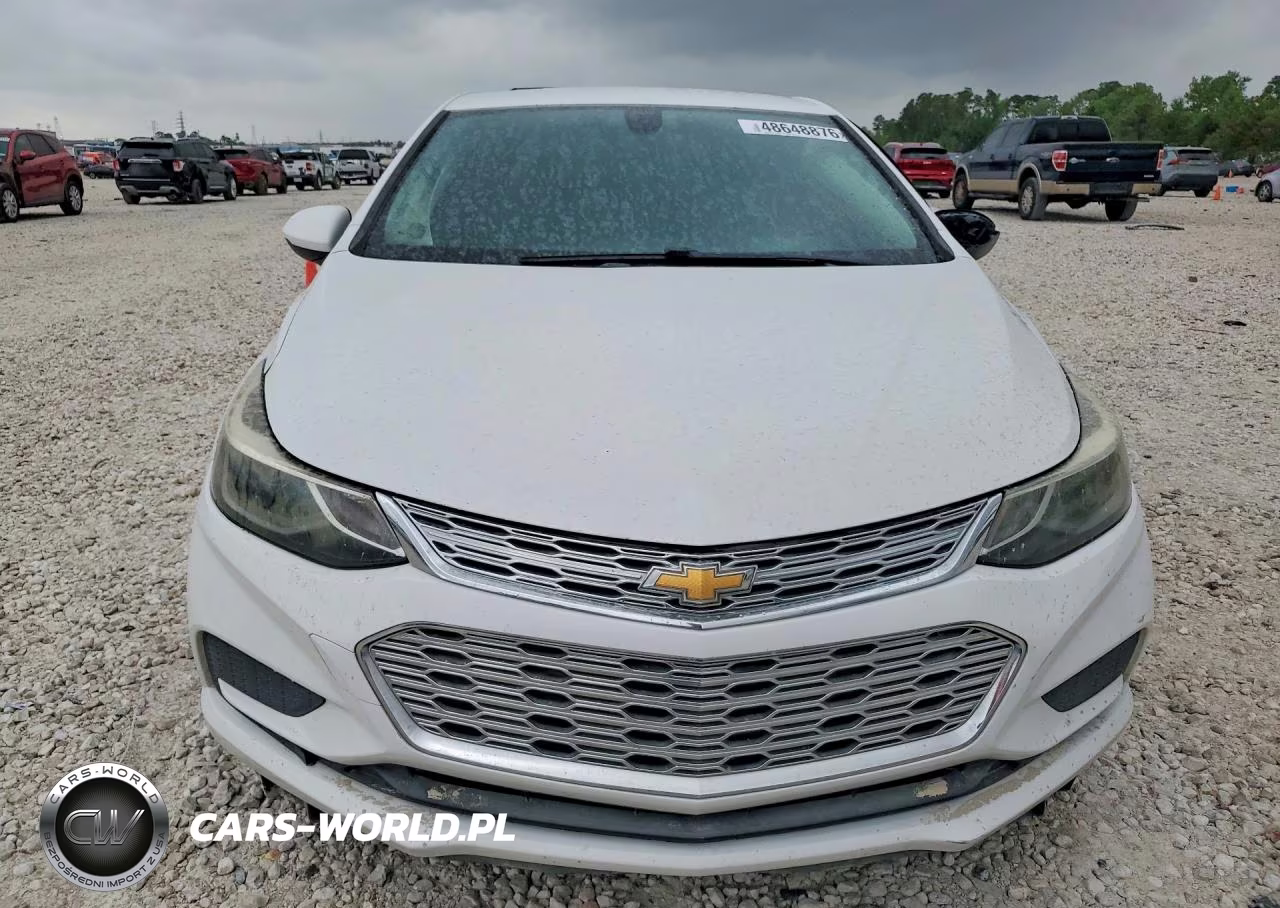 2017 Chevrolet Cruze Lt VIN:3G1BE5SM2HS556282 - 5