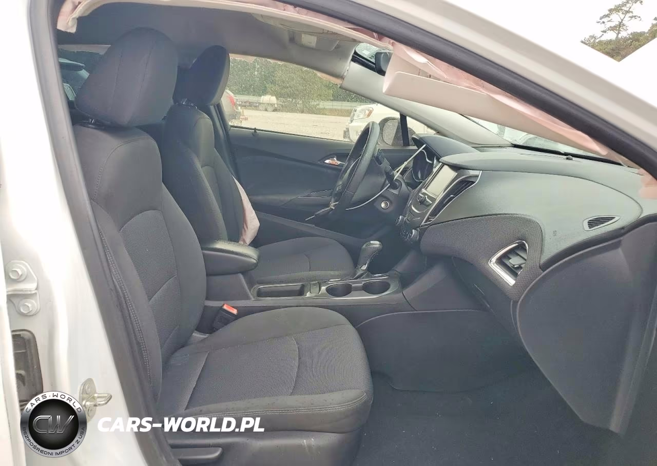 2017 Chevrolet Cruze Lt VIN:3G1BE5SM2HS556282 - 7