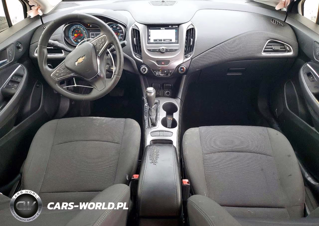 2017 Chevrolet Cruze Lt VIN:3G1BE5SM2HS556282 - 8