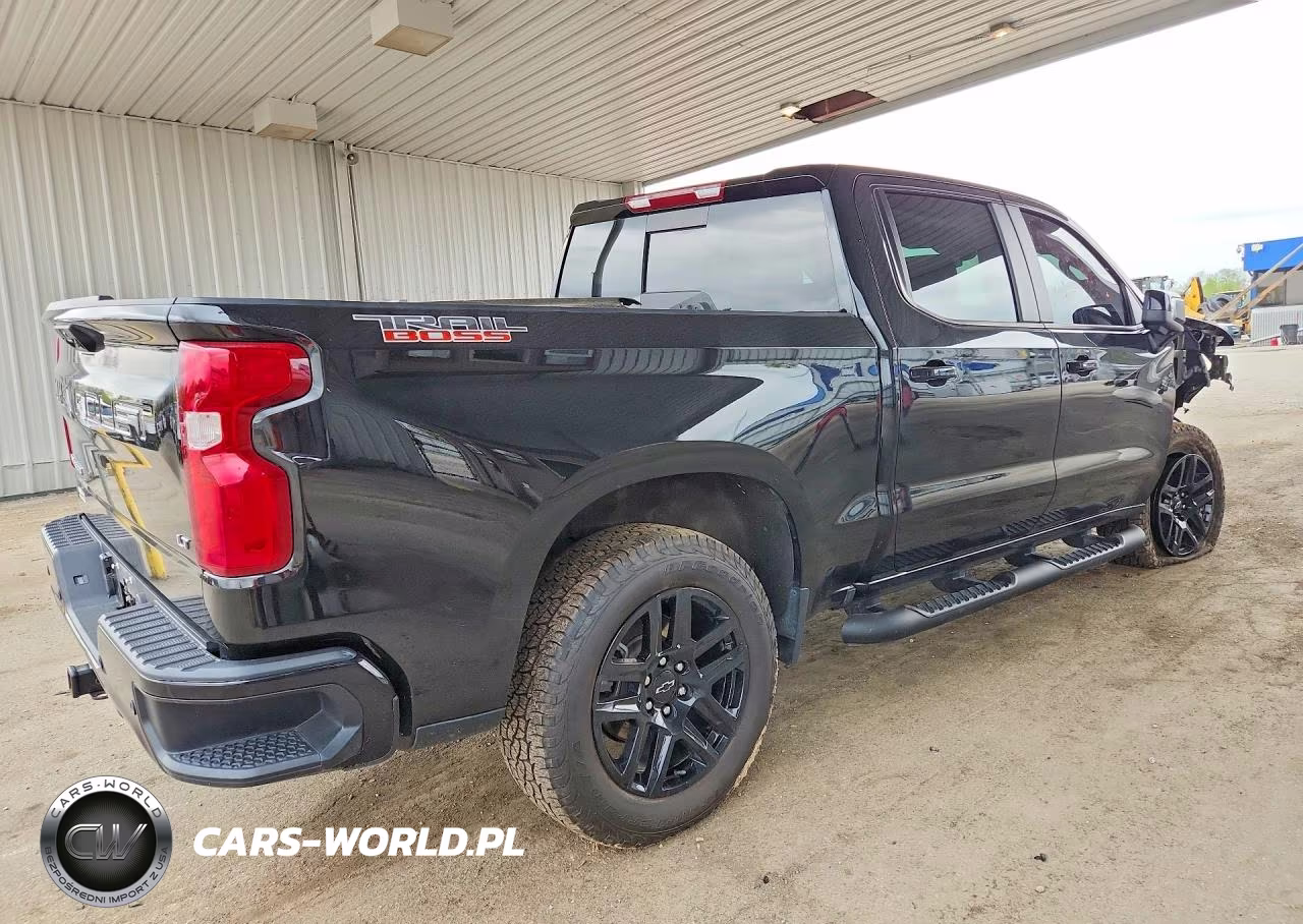 2024 Chev Silverado K1500 Lt Trail Boss VIN:3GCUDFE89RG423790 - 3