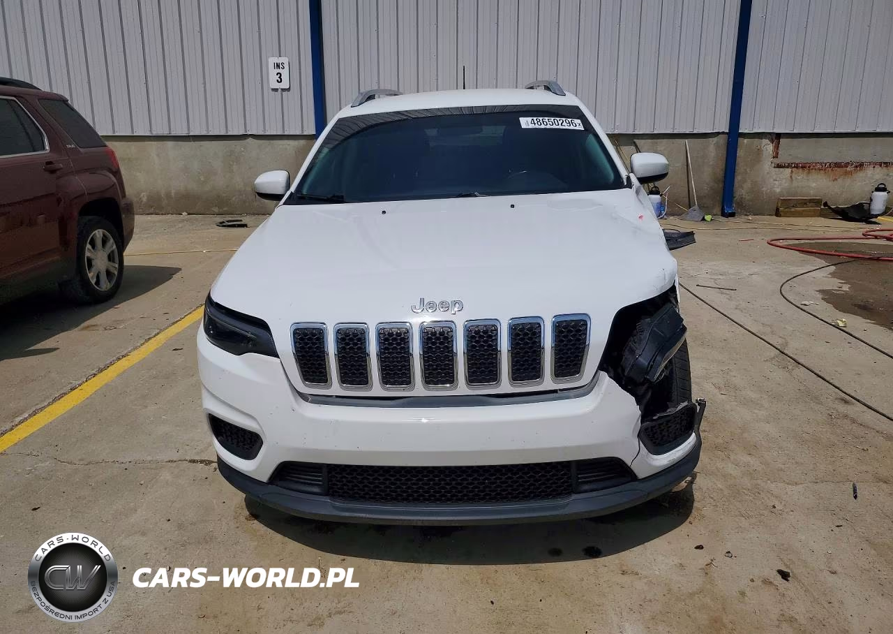 2020 Jeep Cherokee Latitude VIN:1C4PJLCB3LD596695 - 5