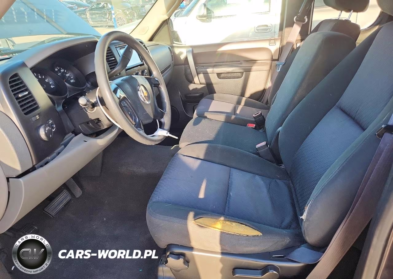 2011 Chev Silverado VIN:1GCRCREAXBZ138163 - 7
