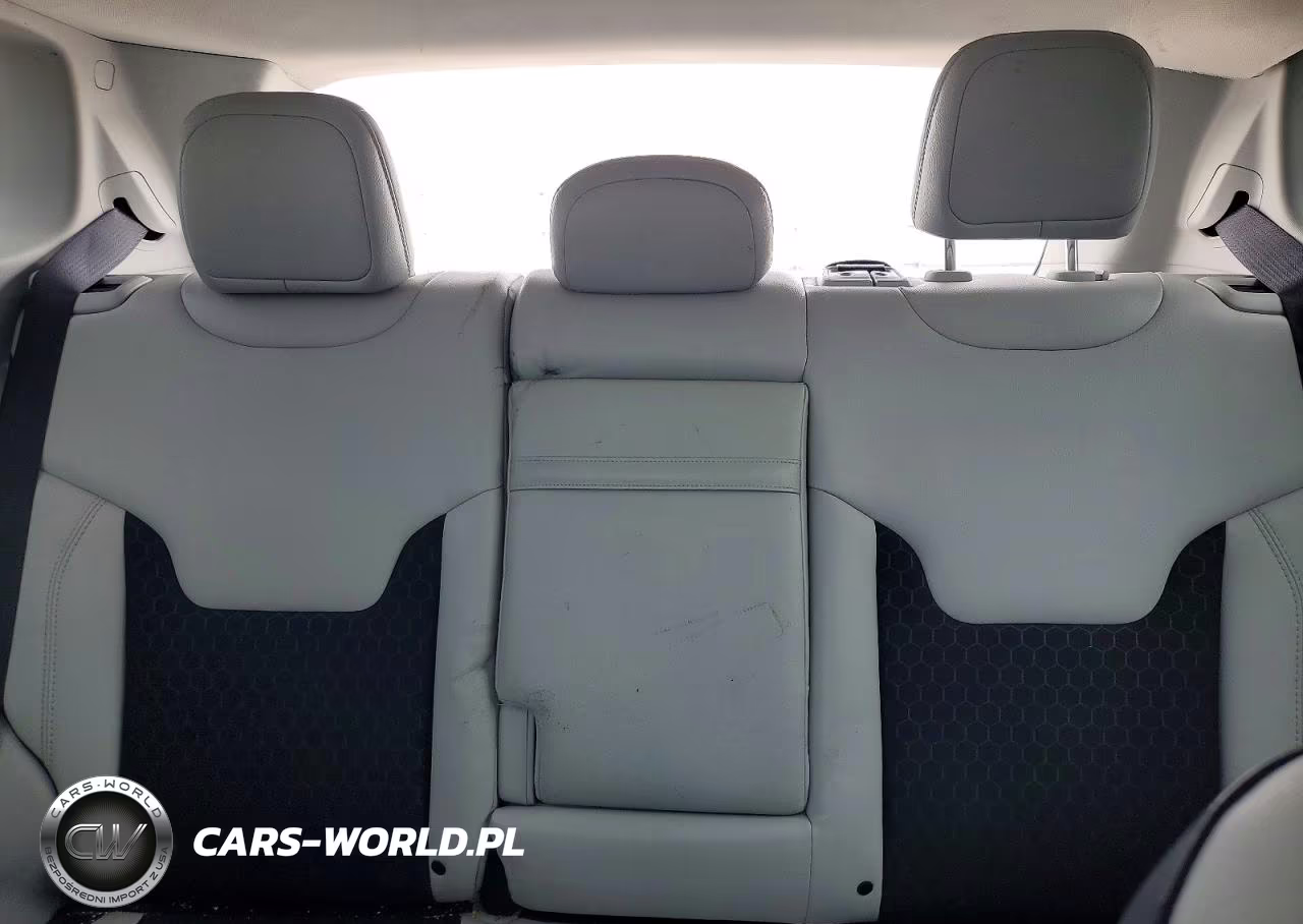 2019 Jeep Compass VIN:3C4NJCBB6KT801220 - 10