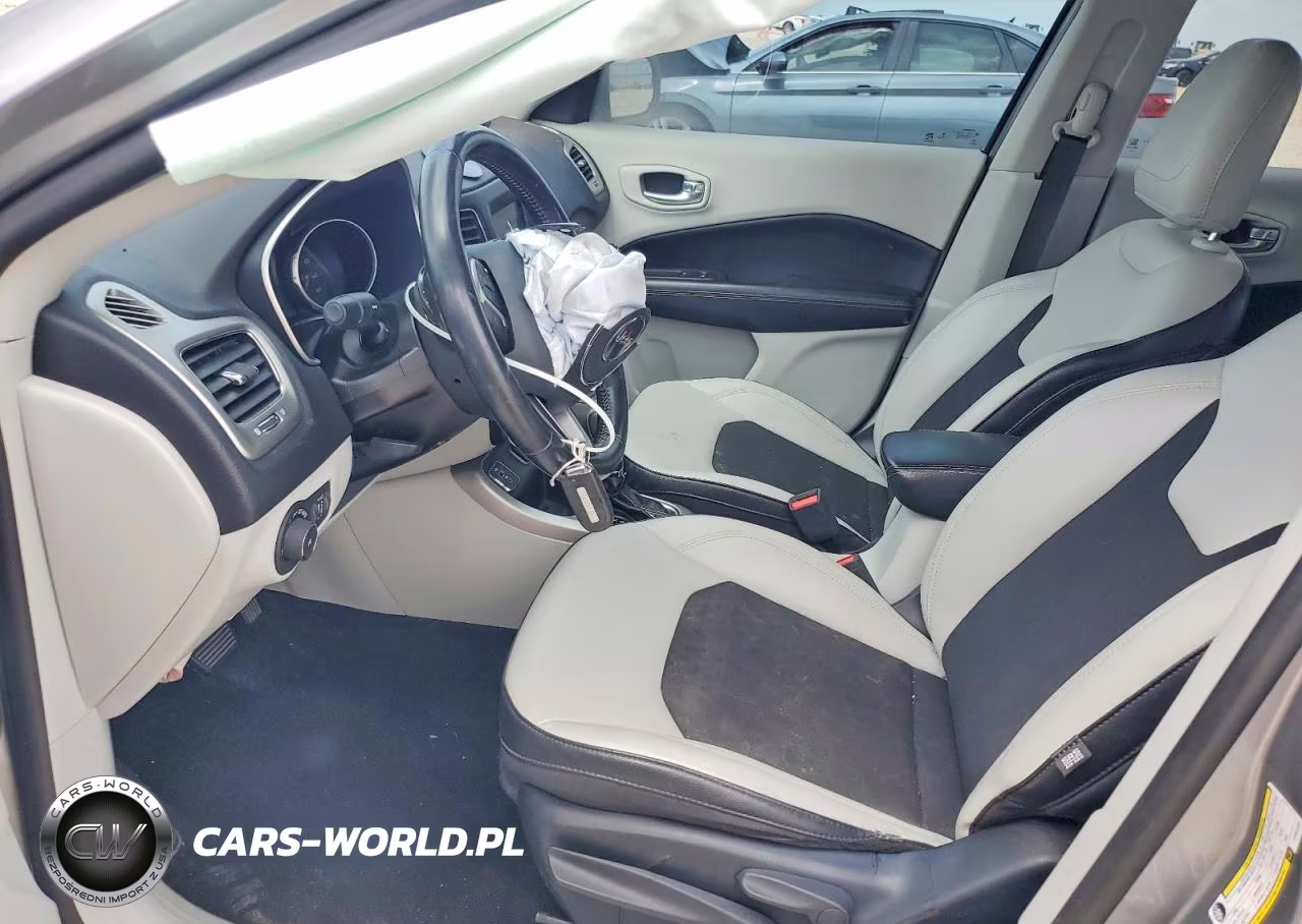 2019 Jeep Compass VIN:3C4NJCBB6KT801220 - 7
