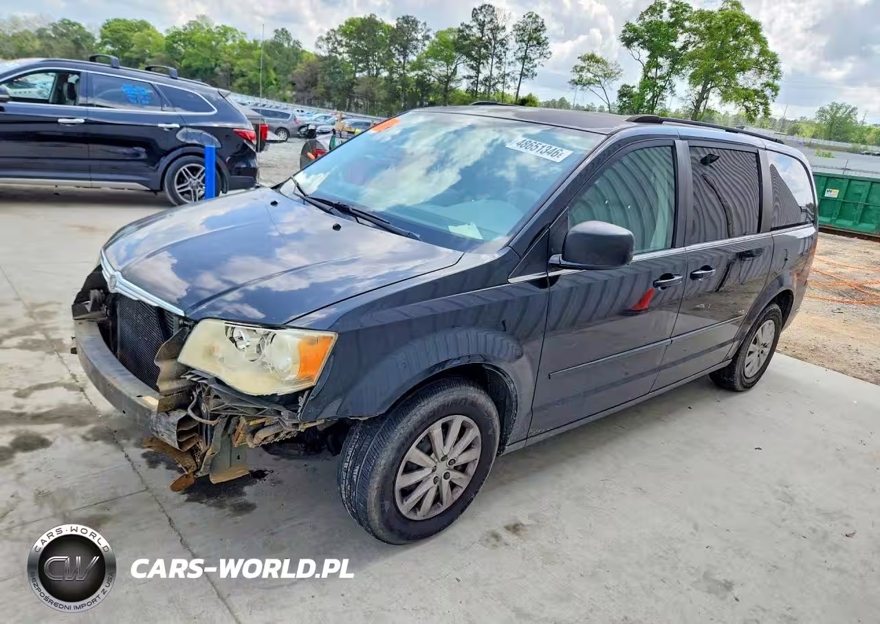 2010 Chrysler Town & Country Lx