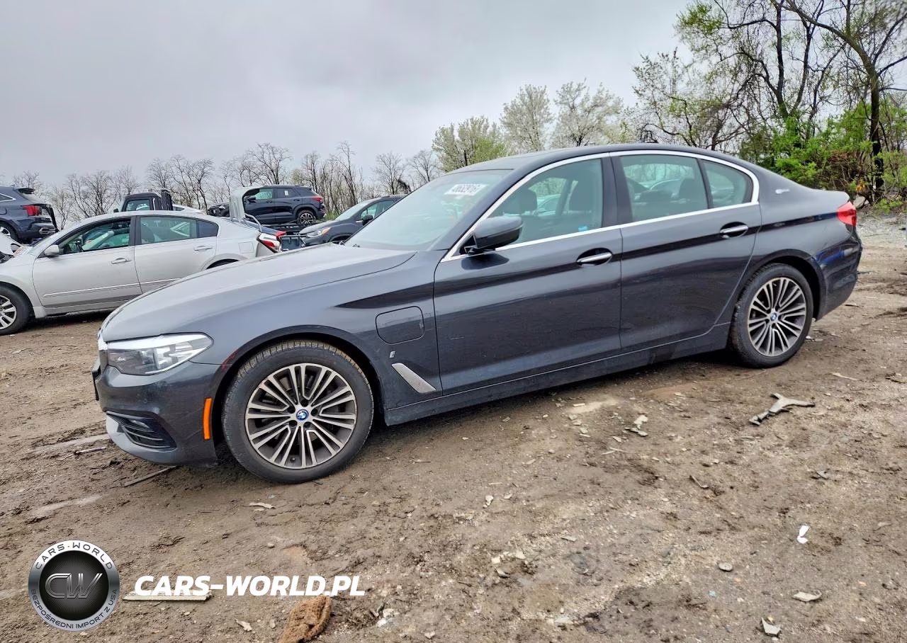 2018 BMW 530Xe