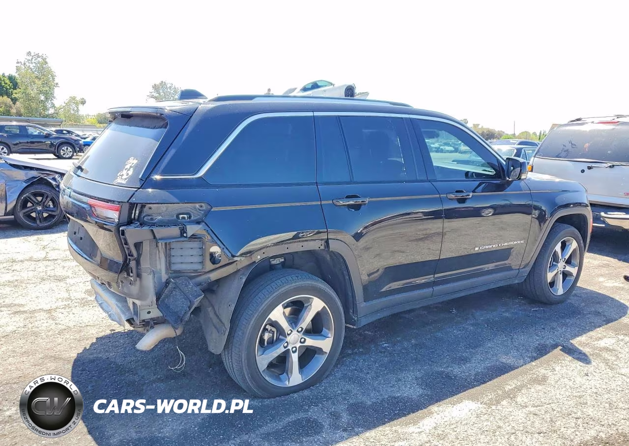 2024 Jeep Grand Cherokee Limited 4Xe VIN:1C4RJYB64R8942037 - 3