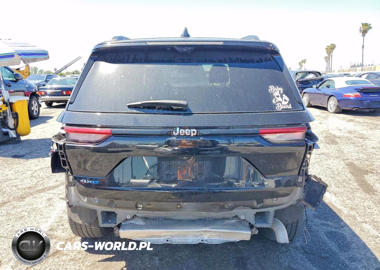 2024 Jeep Grand Cherokee Limited 4Xe VIN:1C4RJYB64R8942037 - 6