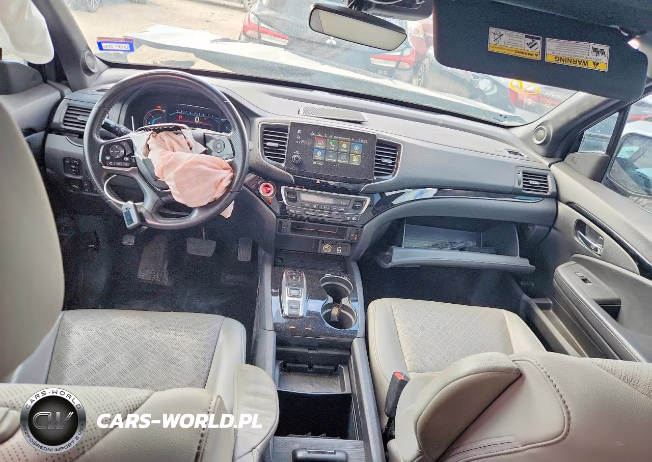 2019 Honda Passport Touring VIN:5FNYF7H95KB000125 - 8