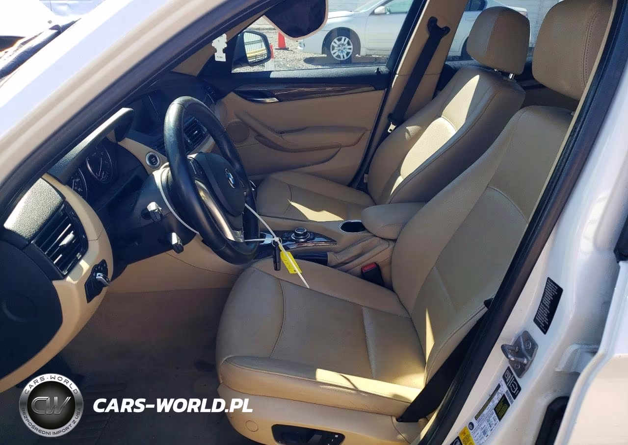 2015 BMW X1 xDrive28I VIN:WBAVL1C5XFVY25403 - 7