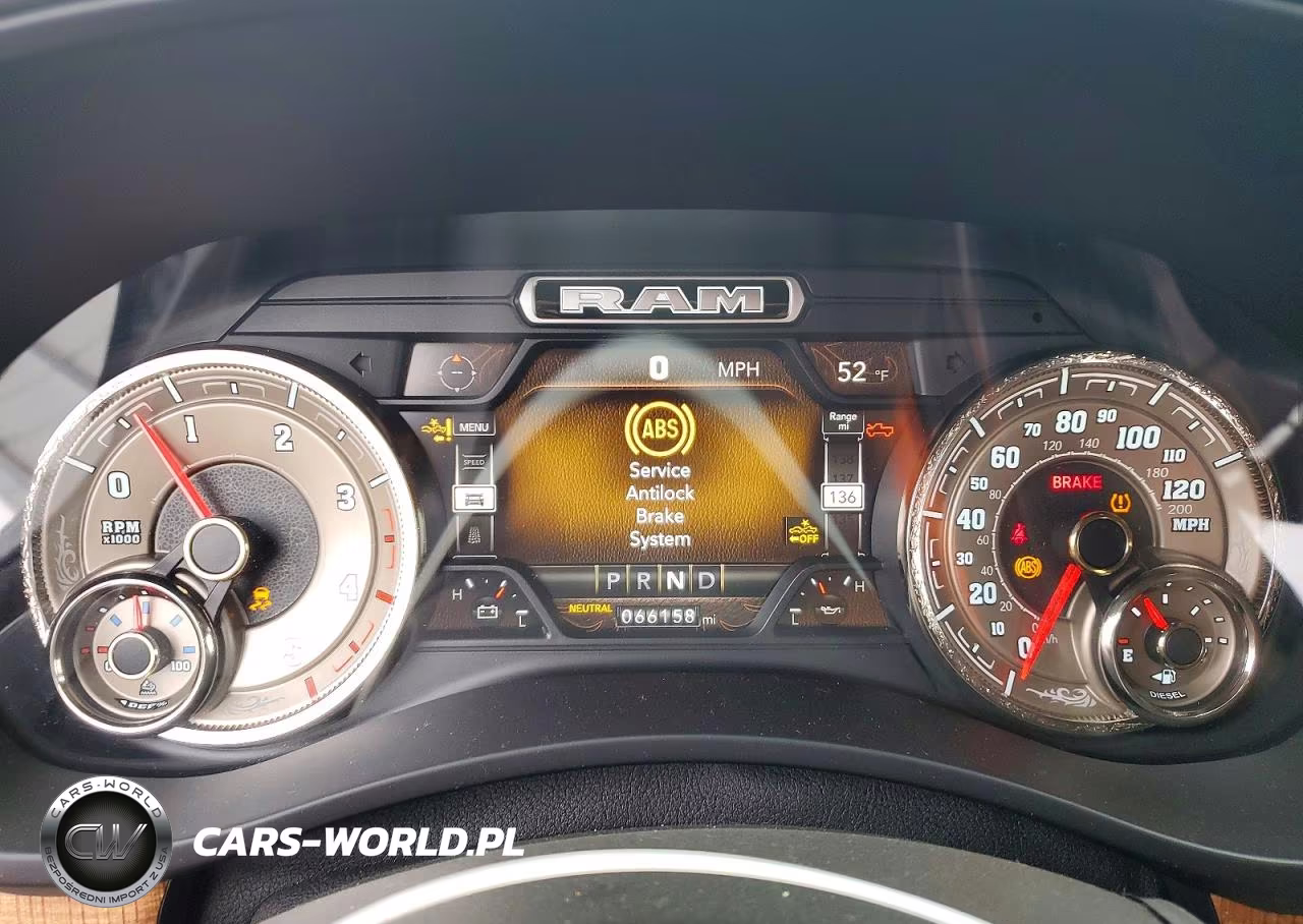 2021 Ram 2500 Longhorn VIN:3C6UR5GL2MG561717 - 9