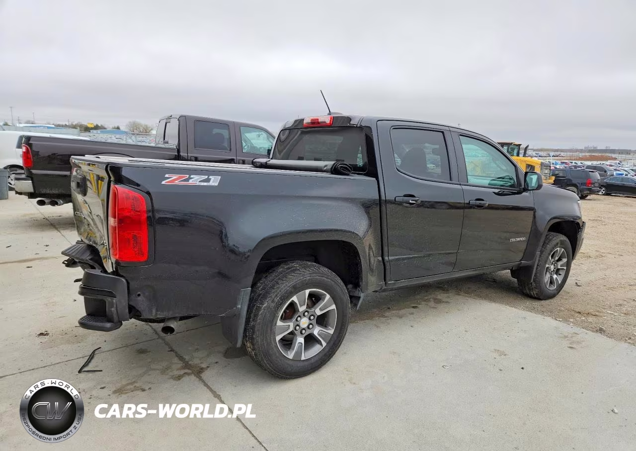 2015 Chevrolet Colorado Z71 VIN:1GCGTCE34F1240231 - 3