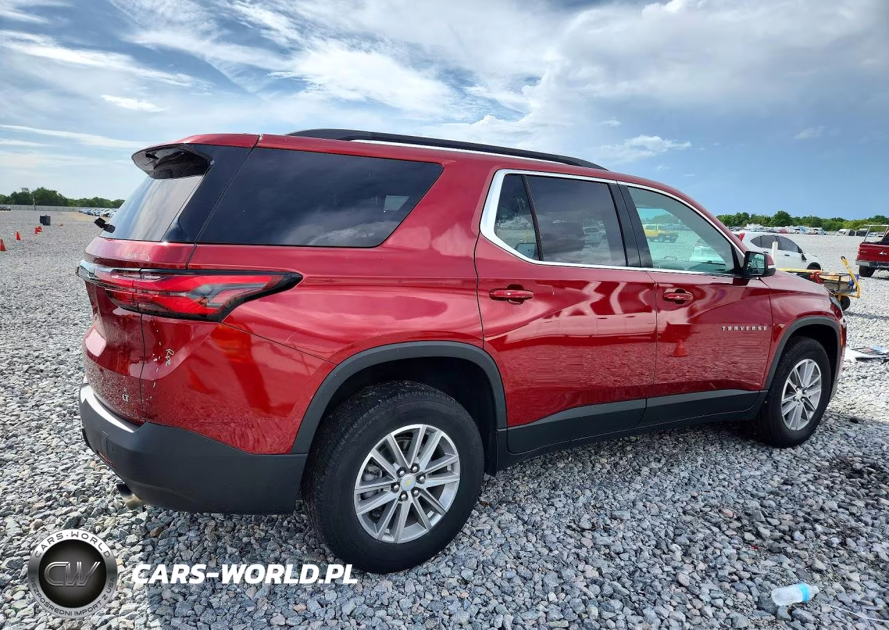 2023 Chevrolet Traverse Lt VIN:1GNERGKW7PJ109444 - 3