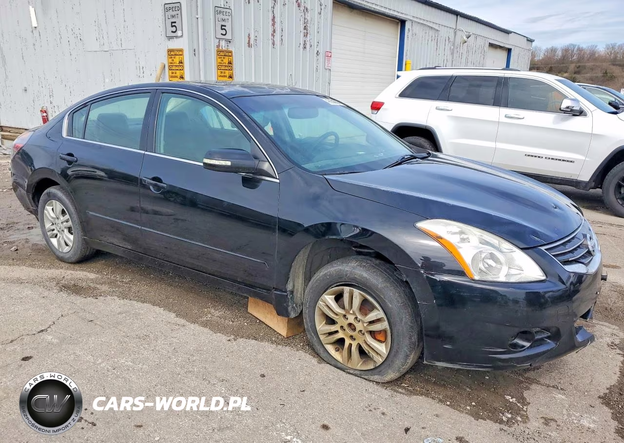 2011 Nissan Altima 2.5 VIN:1N4AL2AP3BN410452 - 4