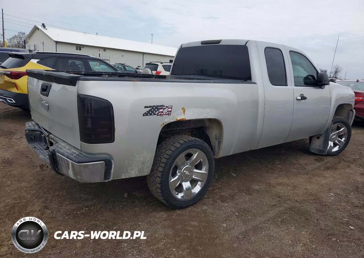 2010 Chevrolet Silverado K1500 Lt VIN:1GCSKSE30AZ134506 - 3