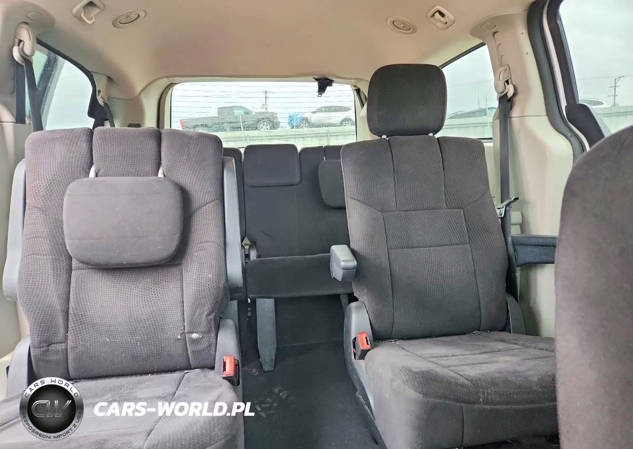 2011 Dodge Grand Caravan Mainstreet VIN:2D4RN3DG2BR640157 - 10