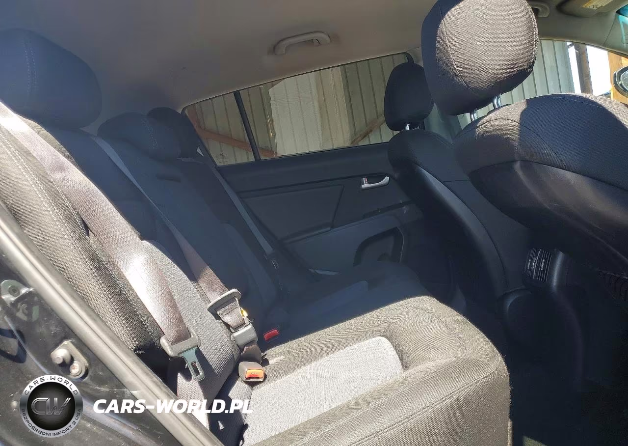 2016 Kia Sportagelx VIN:KNDPBCAC4G7879071 - 11
