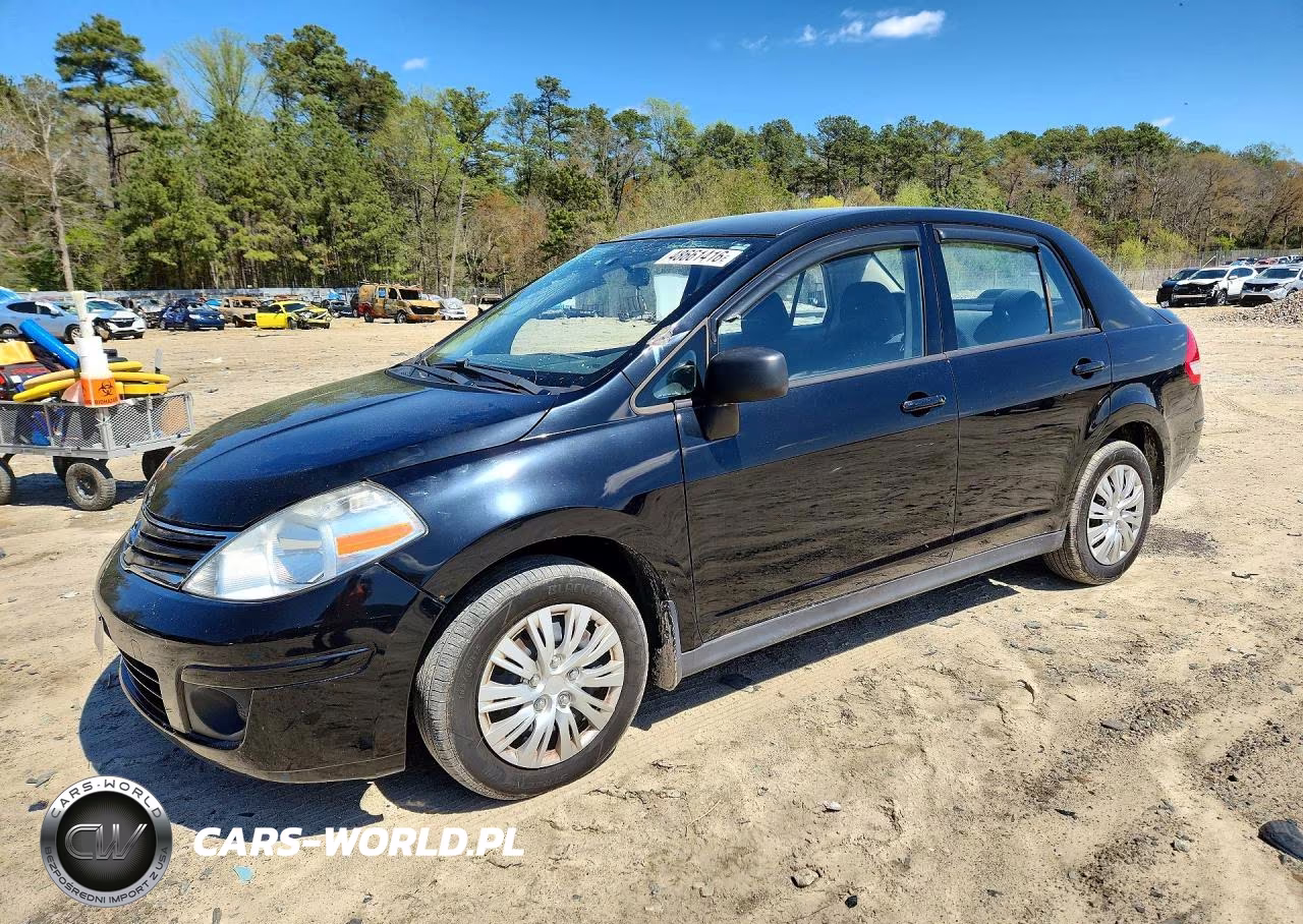 2011 Nissan Versa 1.8 S