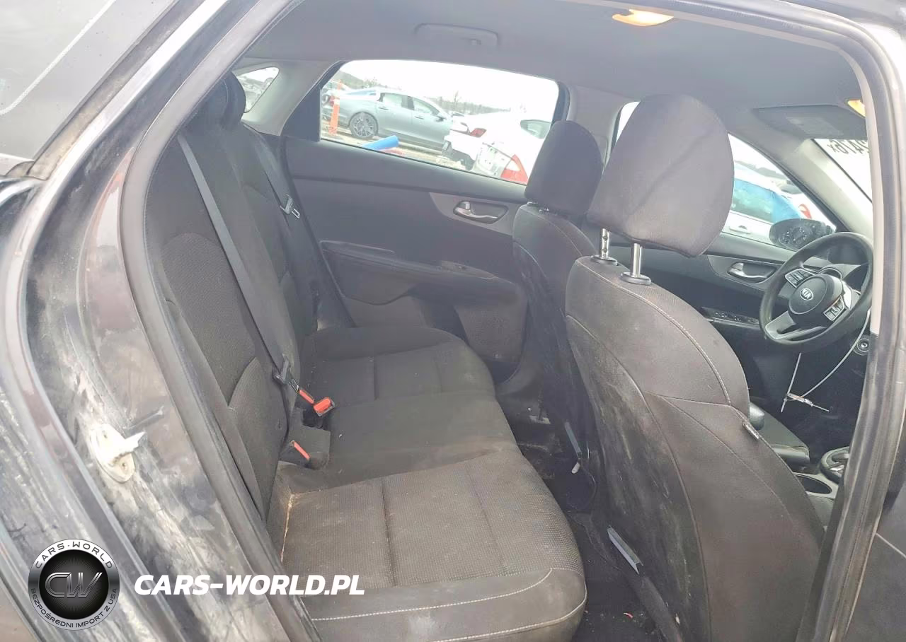 2021 Kia Forte Fe VIN:3KPF24AD0ME290301 - 10