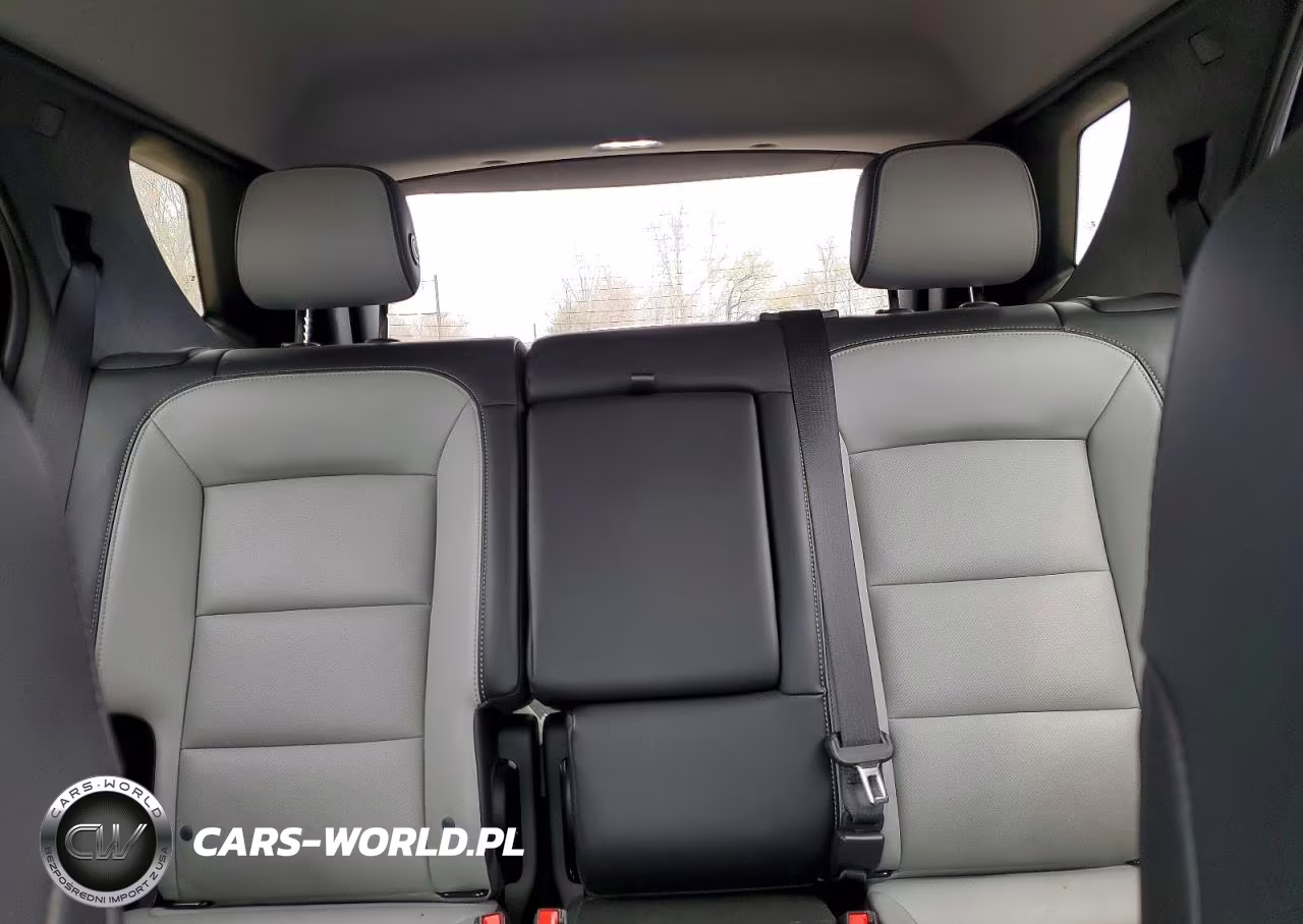 2019 Chevrolet Equinox Premier VIN:2GNAXXEV0K6276936 - 10