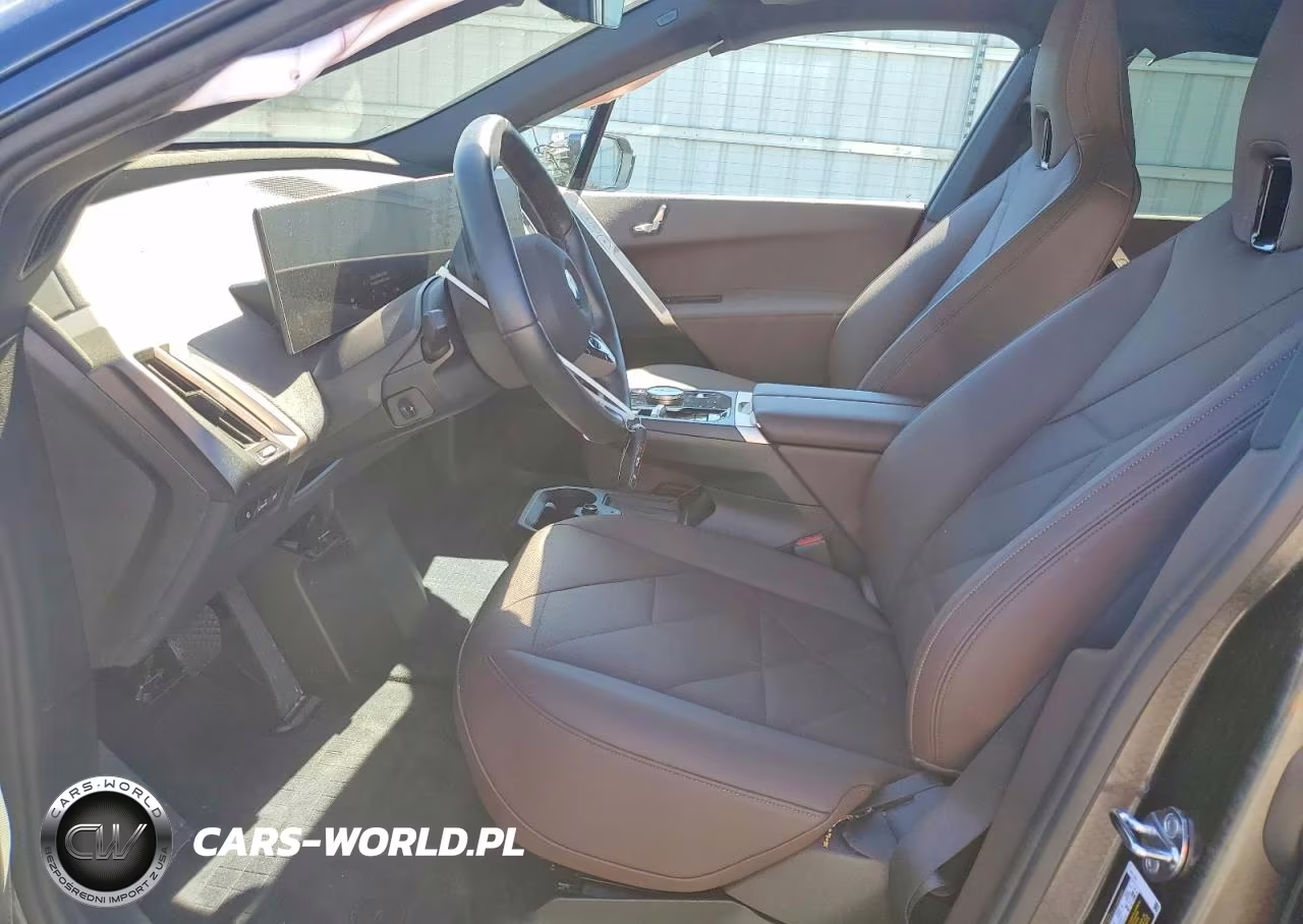 2026 BMW Ix xDrive45 VIN:WB543CF06TCV37620 - 7