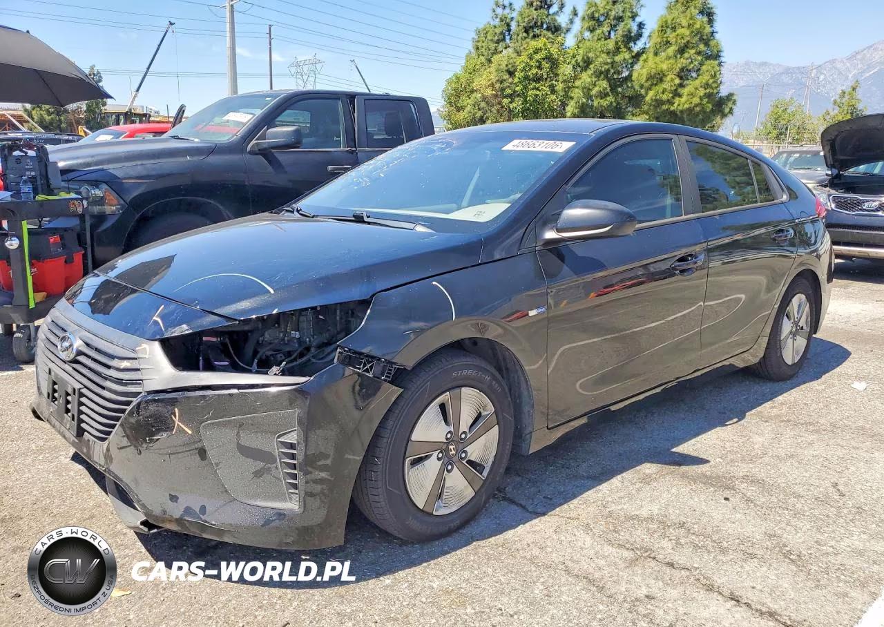 2017 Hyundai Ioniq Hybrid Blue