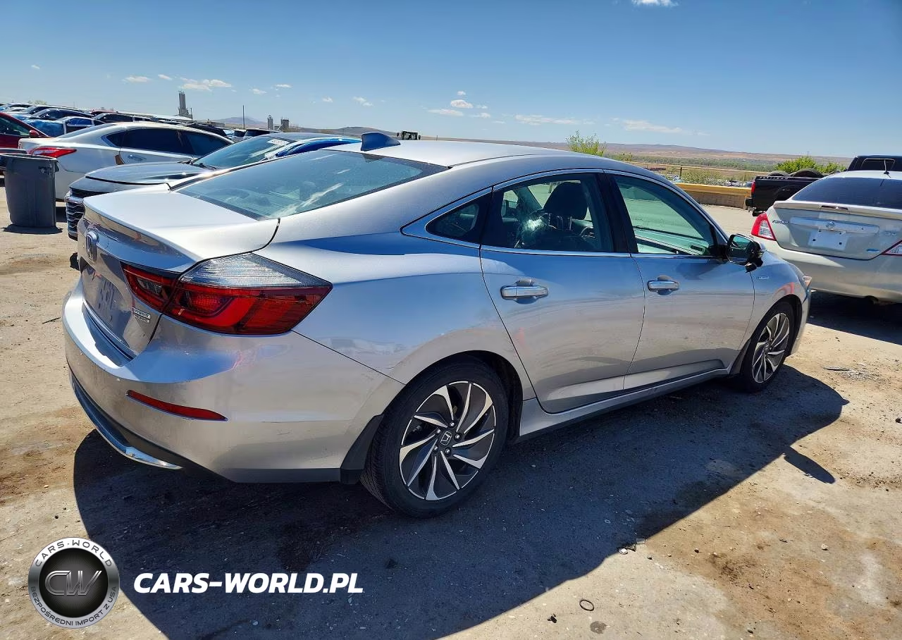 2019 Honda Insight Touring VIN:19XZE4F94KE025337 - 3
