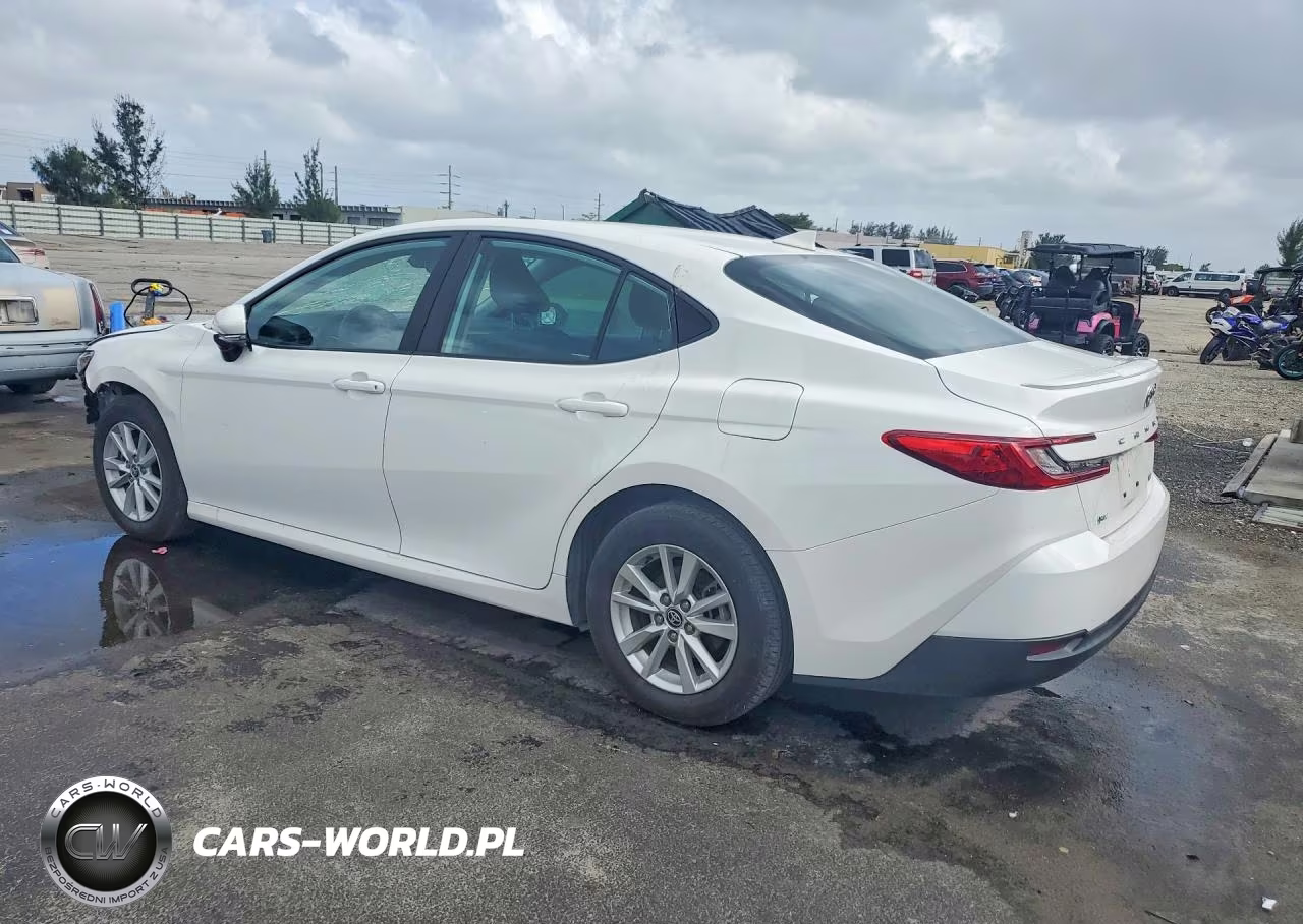 2025 Toyota Camry Le VIN:4T1DAACK4SU145678 - 2