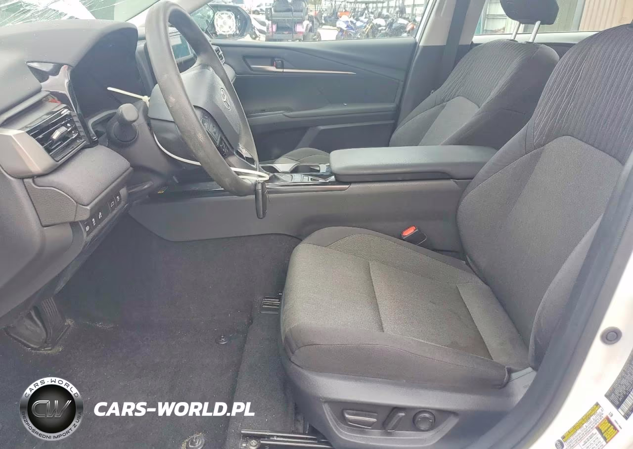 2025 Toyota Camry Le VIN:4T1DAACK4SU145678 - 7