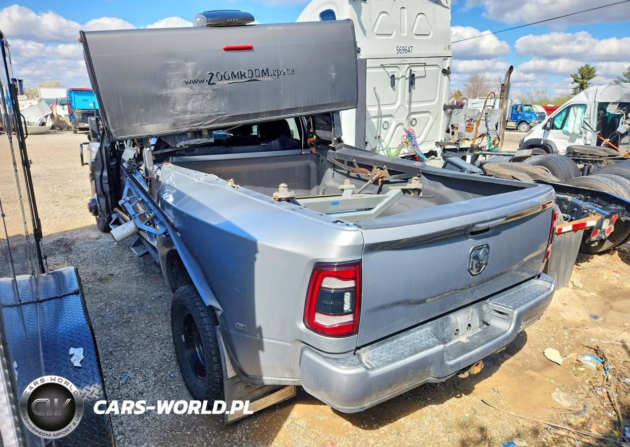 2021 Ram 3500 Big Horn VIN:3C63RRHL4MG529028 - 2