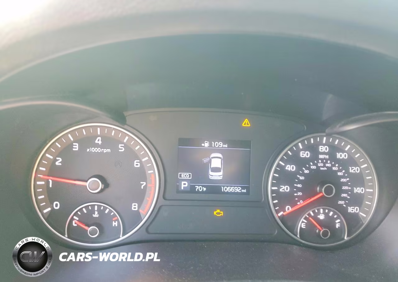 2020 Kia Optima S VIN:5XXGT4L36LG404376 - 9