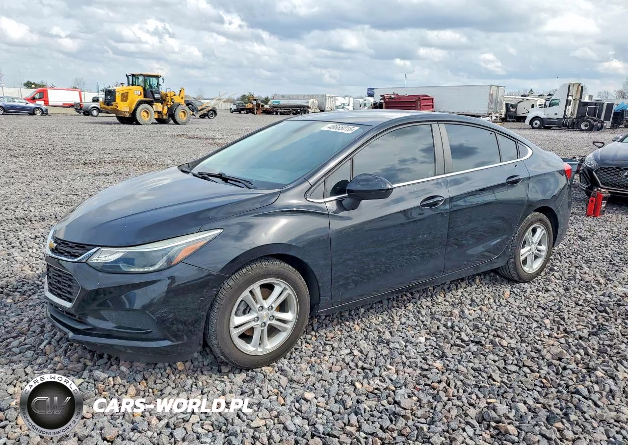 2018 Chevrolet Cruze Lt – zdjęcie 1 z 12