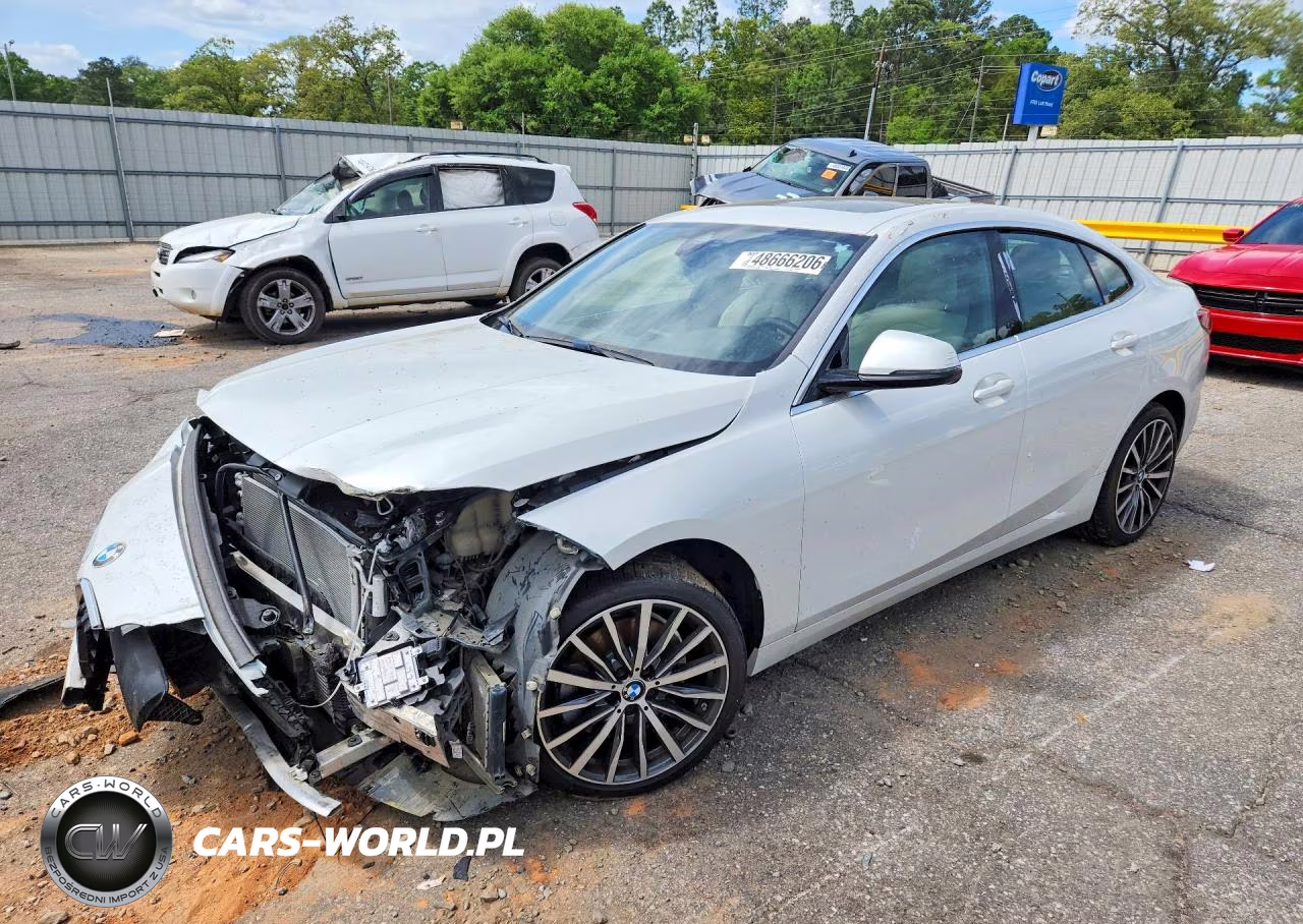 2020 BMW 228Xi
