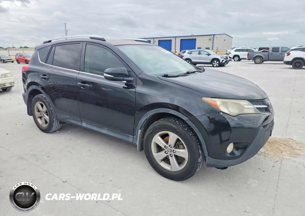 2015 Toyota Rav4 Xle VIN:2T3WFREV4FW194053 - 4