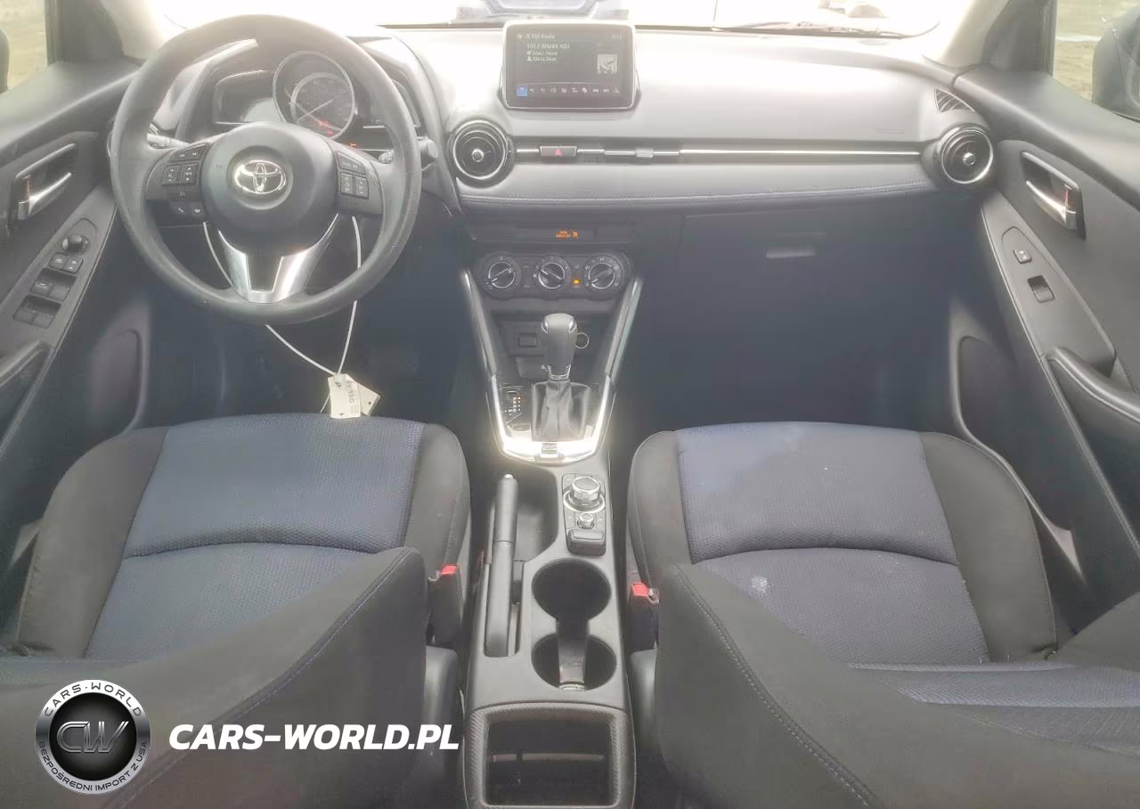 2017 Toyota Yaris Ia Base VIN:3MYDLBYV9HY192123 - 8