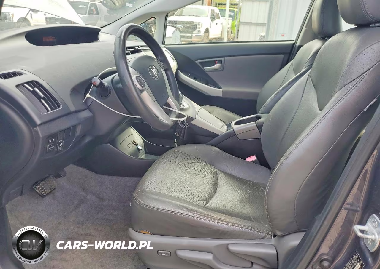 2013 Toyota Prius One VIN:JTDKN3DU8D1617817 - 7