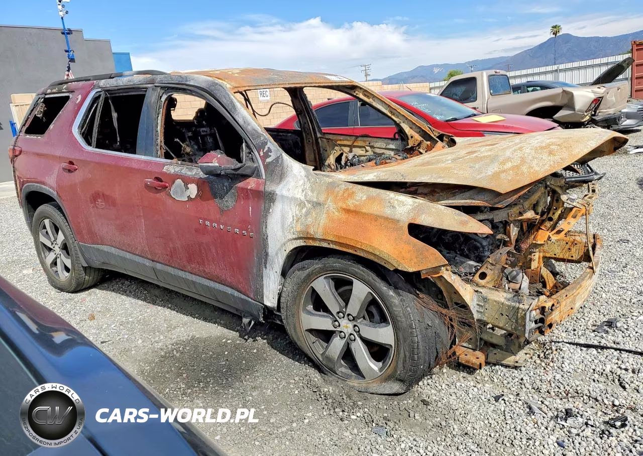 2020 Chevrolet Traverse Lt VIN:1GNERHKW3LJ234294 - 4