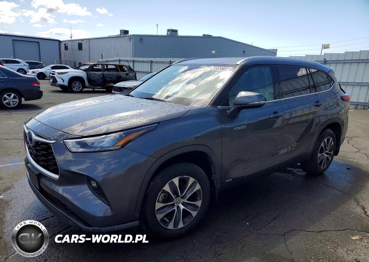 2020 Toyota Highlander Hybrid Xle