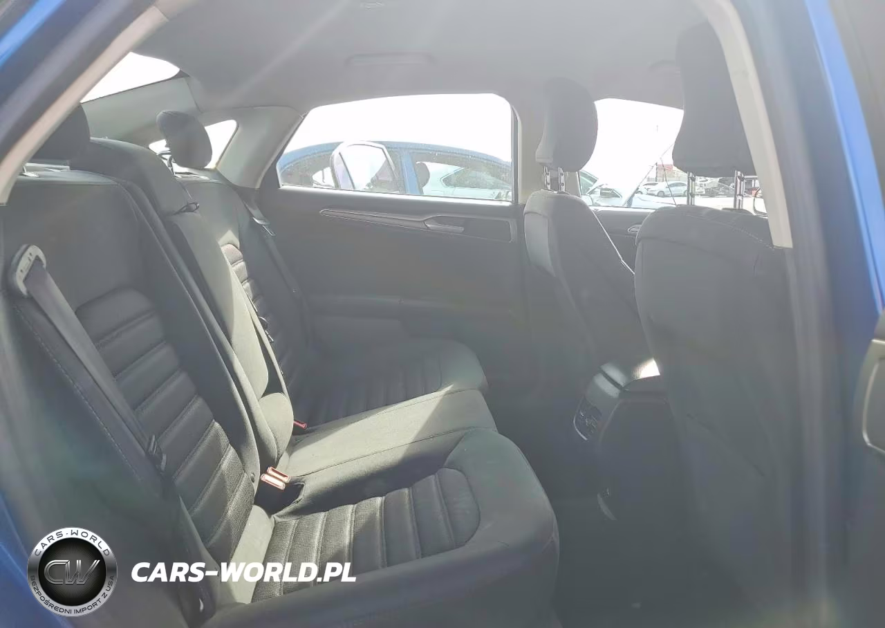 2017 Ford Fusion Se VIN:3FA6P0HD4HR284912 - 10