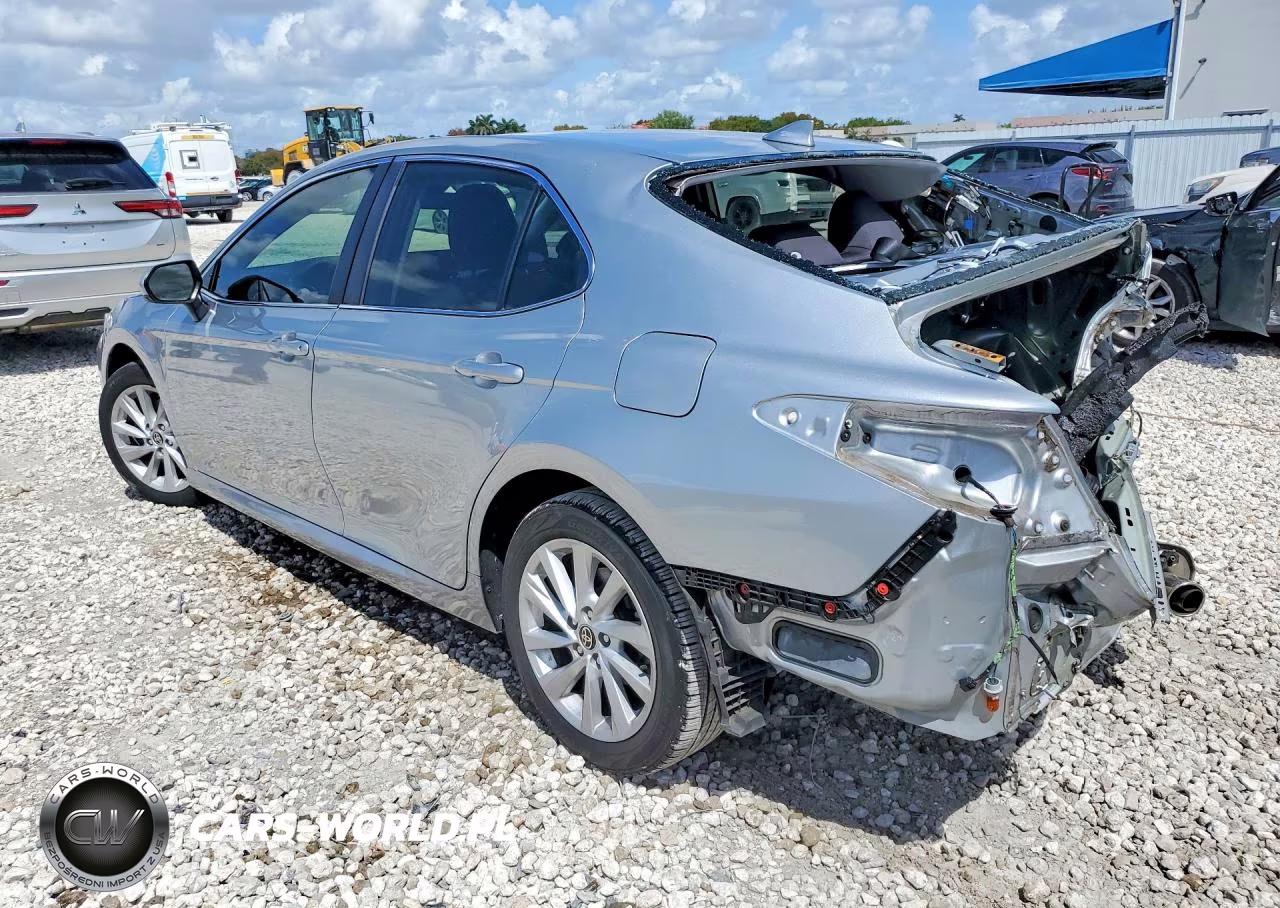 2022 Toyota Camry Le VIN:4T1C11AK5NU003519 - 2